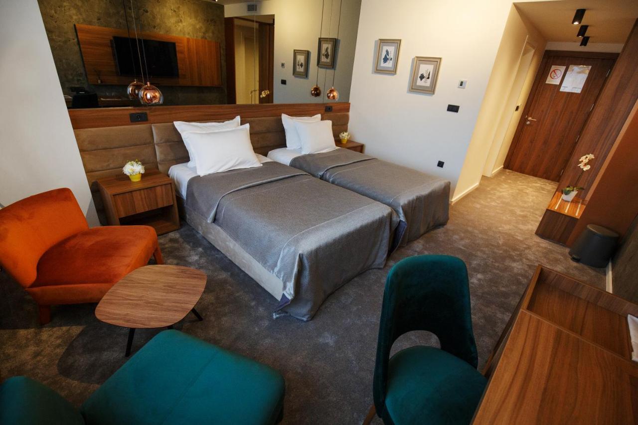 New City Hotel & Restaurant Ni المظهر الخارجي الصورة