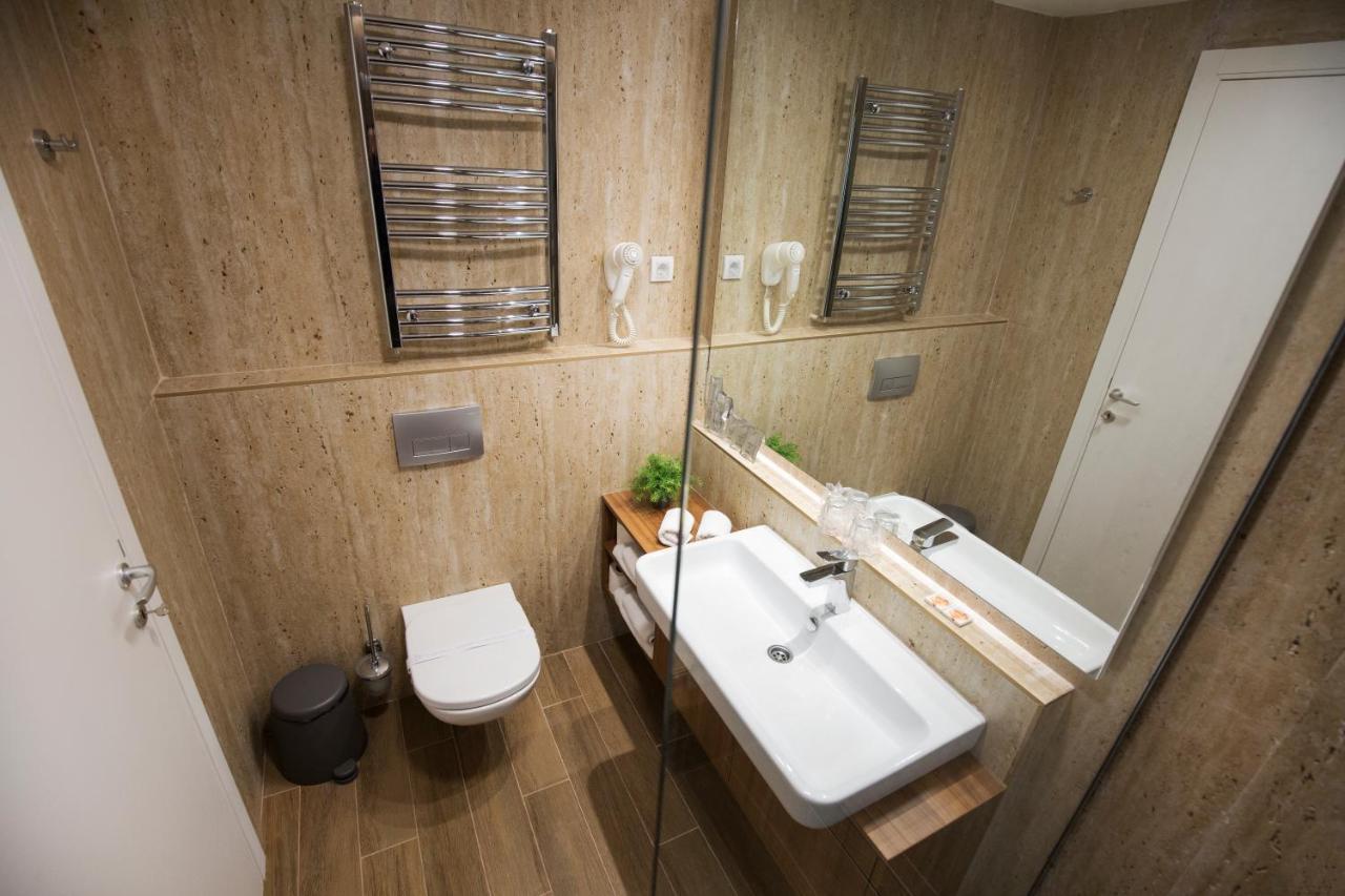 New City Hotel & Restaurant Ni المظهر الخارجي الصورة