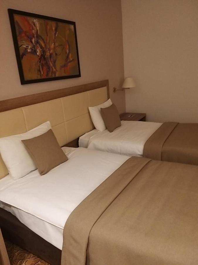 New City Hotel & Restaurant Ni المظهر الخارجي الصورة