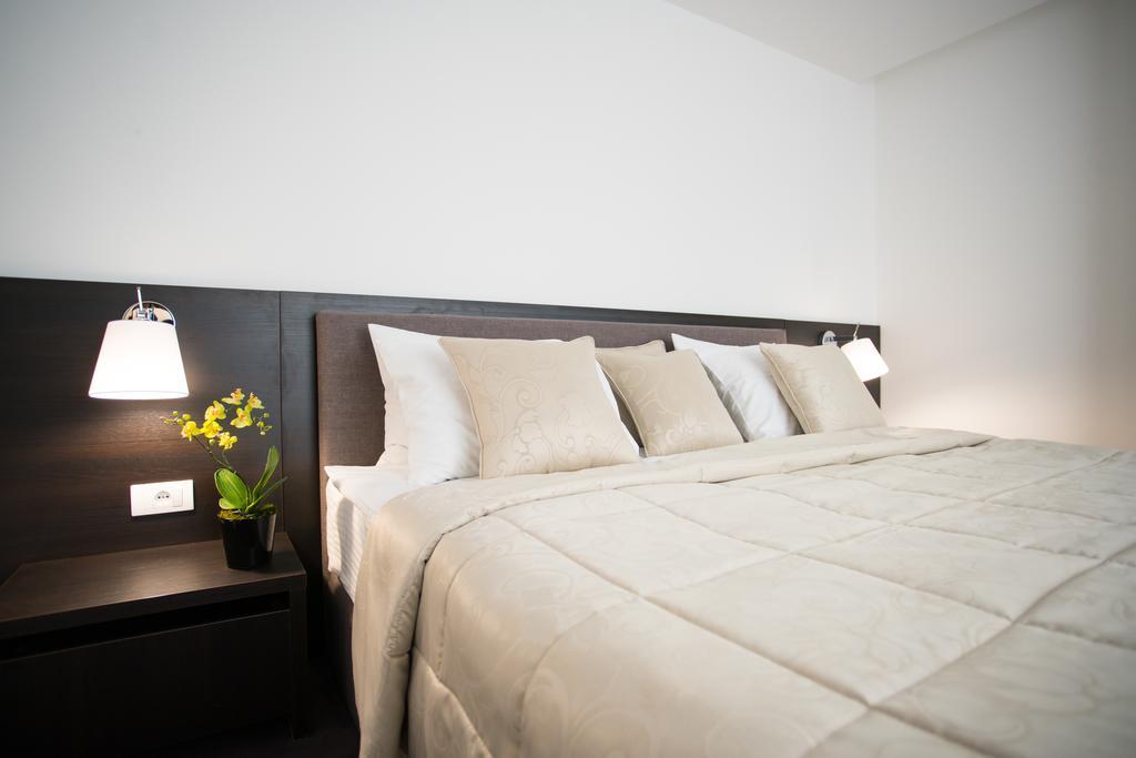 New City Hotel & Restaurant Ni المظهر الخارجي الصورة