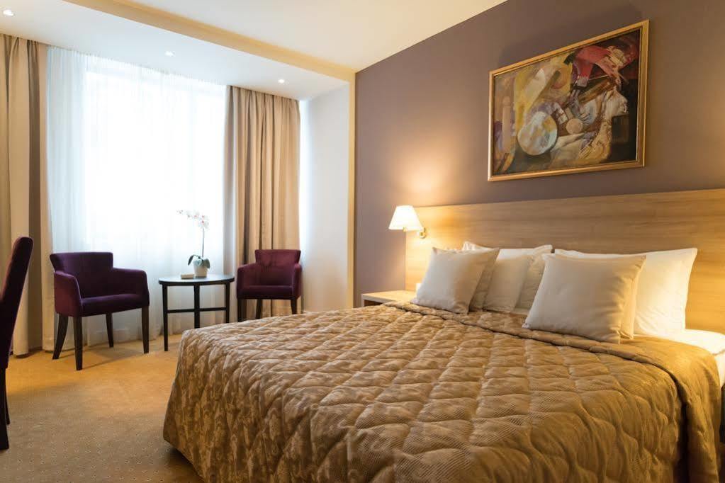 New City Hotel & Restaurant Ni المظهر الخارجي الصورة