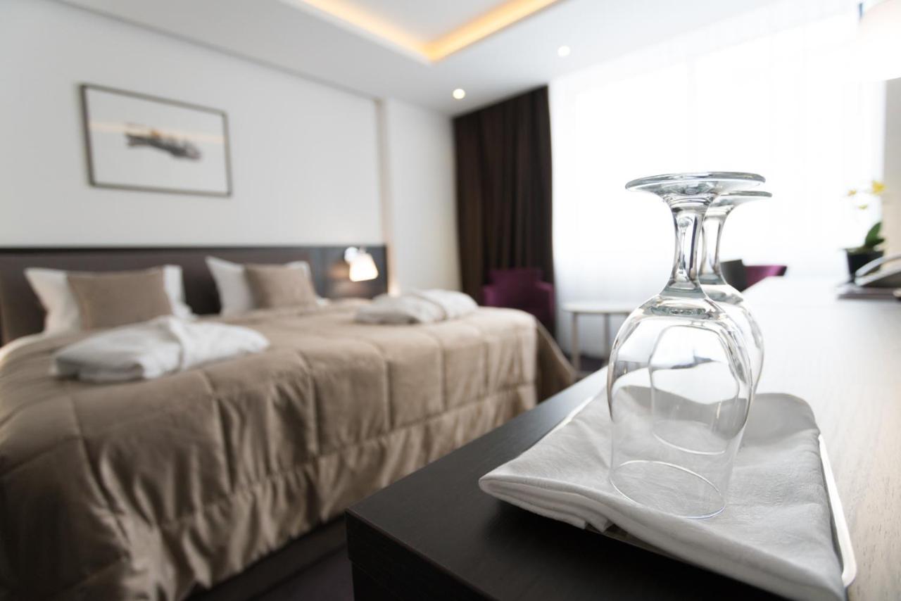 New City Hotel & Restaurant Ni المظهر الخارجي الصورة